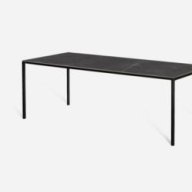 Keramische tuintafel